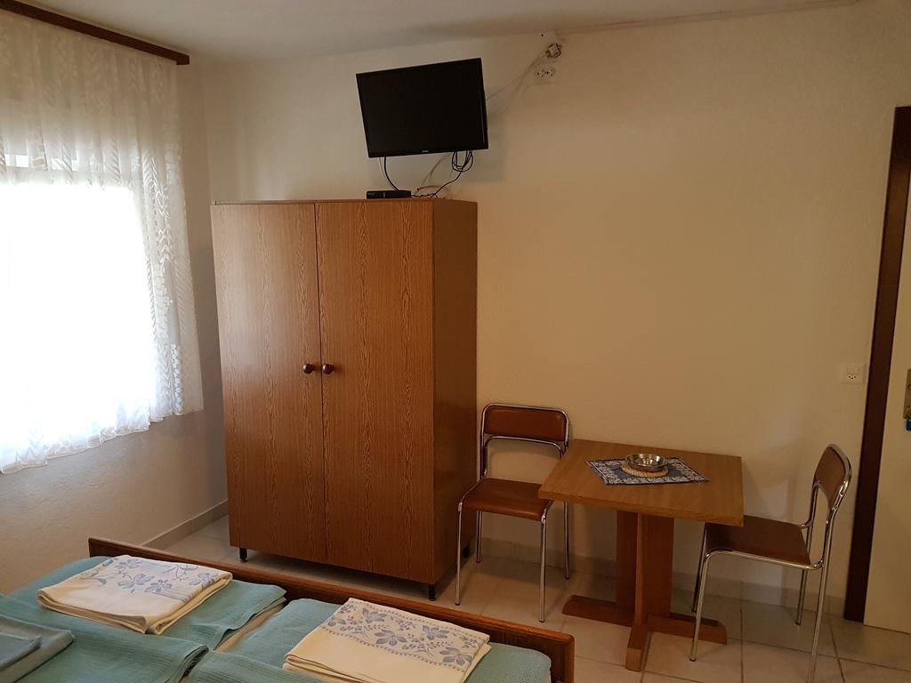 Ferienwohnung Casa Gudelj Pirovac Exterior foto