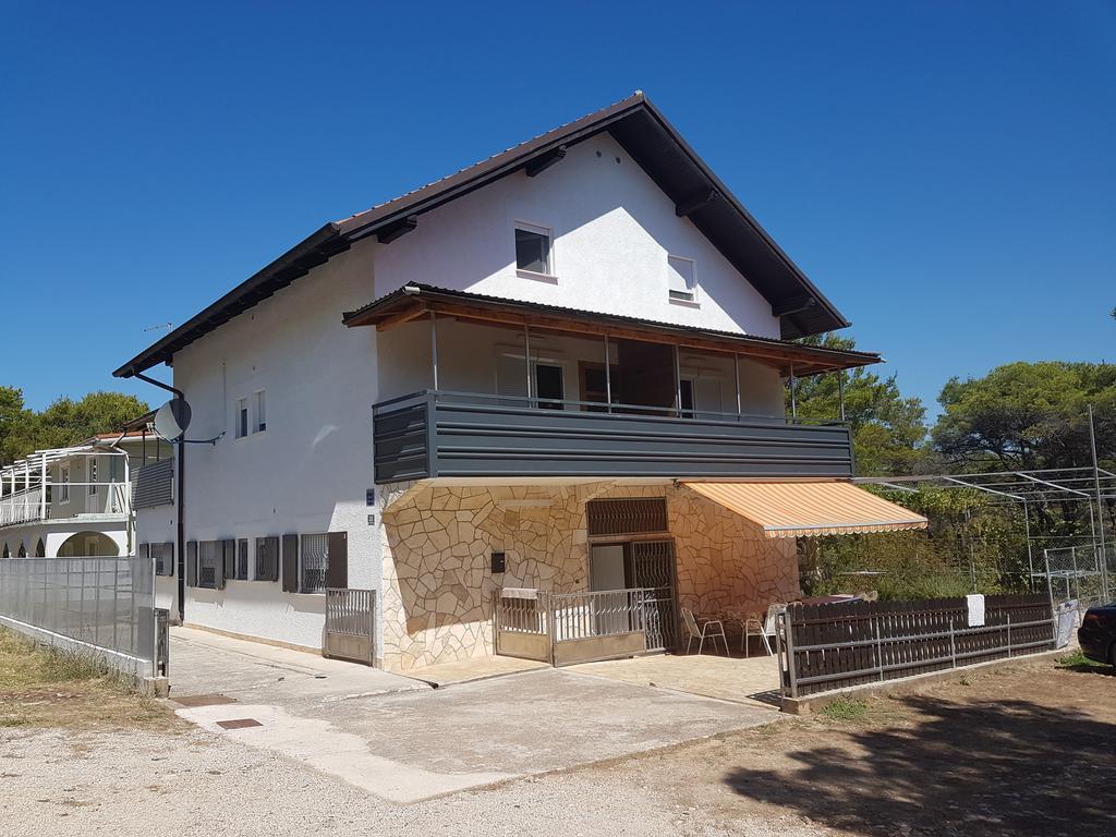 Ferienwohnung Casa Gudelj Pirovac Exterior foto