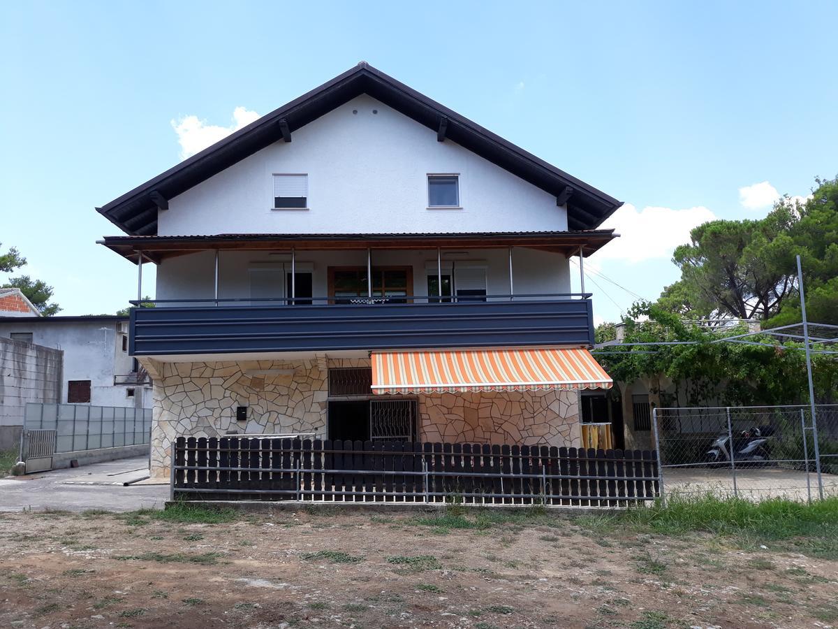Ferienwohnung Casa Gudelj Pirovac Exterior foto